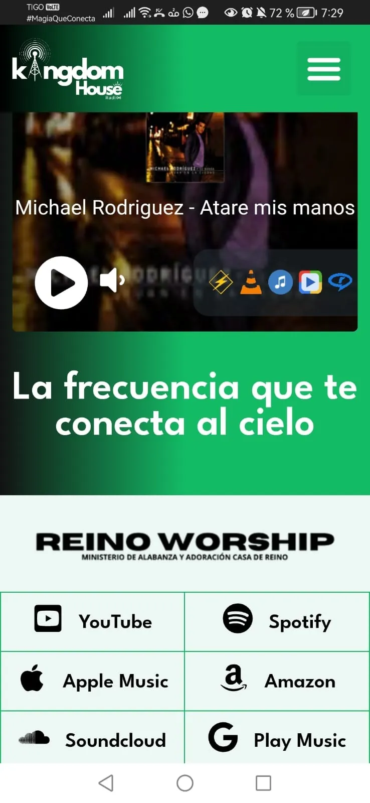 La app de Kingdom House Radio en un teléfono